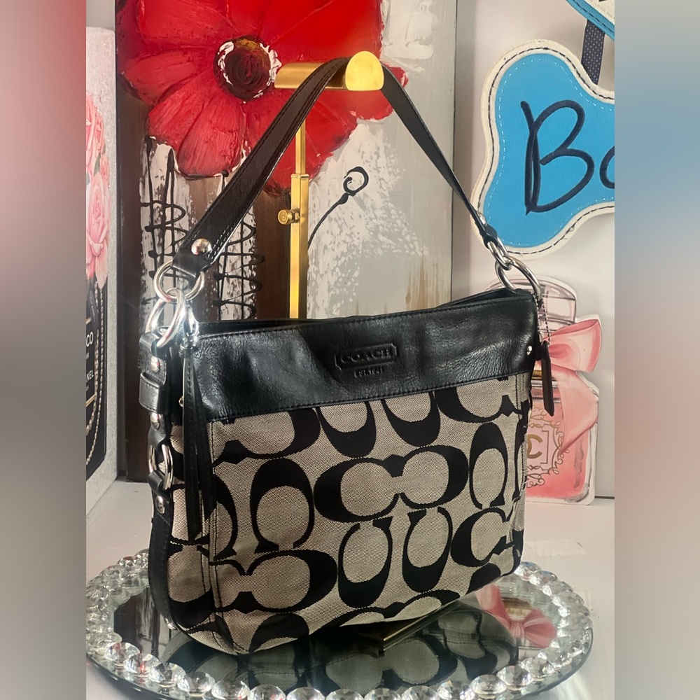 Coach Black and Cream Women's Bag - Picture 14 of 16
